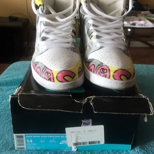 Nike SB “De La Soul” Size 14
